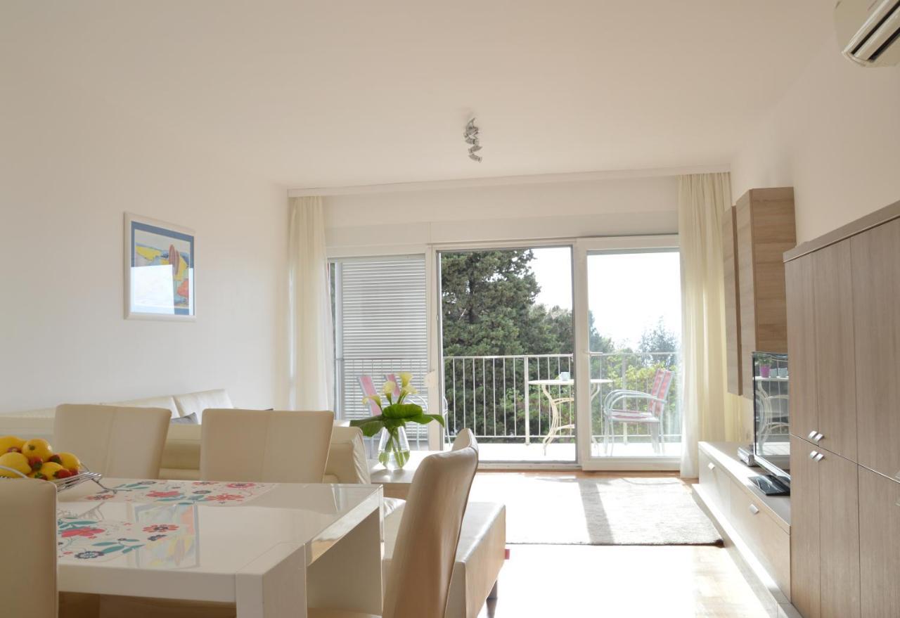 Apartment Silvija Sea View Umag Exterior foto